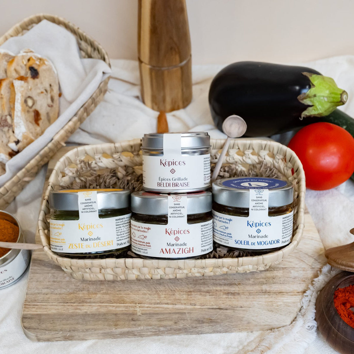 Coffret Barbecue Képices avec légumes et pain pour grillades marocaines