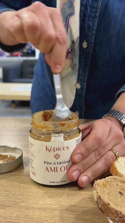 Amlou : Pâte à tartiner à l’Amande, Huile d’Argan et Miel d’Oranger